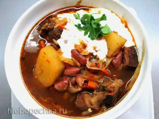 Лахана шорбасы, къапыста шорбасы, или Борщ по-крымскотатарски