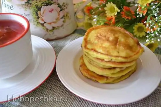 Манговые оладушки с кедровыми орешками