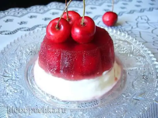 Сливочно-йогуртовый замороженный десерт с черешней