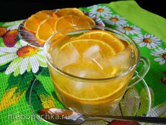 Зелёный чай с апельсинами