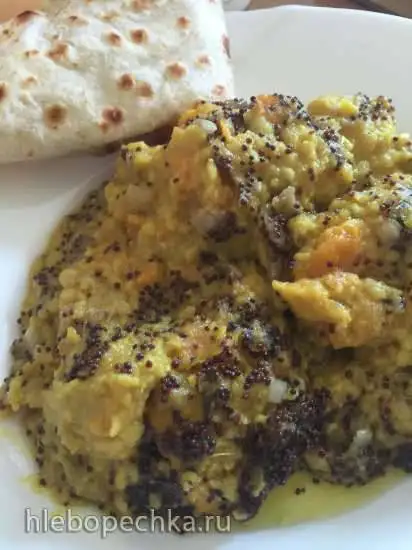 Красная чечевица в соусе карри на кокосовом молоке с молодым картофелем