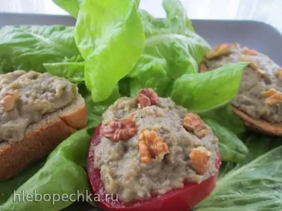 Закуска из пряных баклажанов с йогуртом