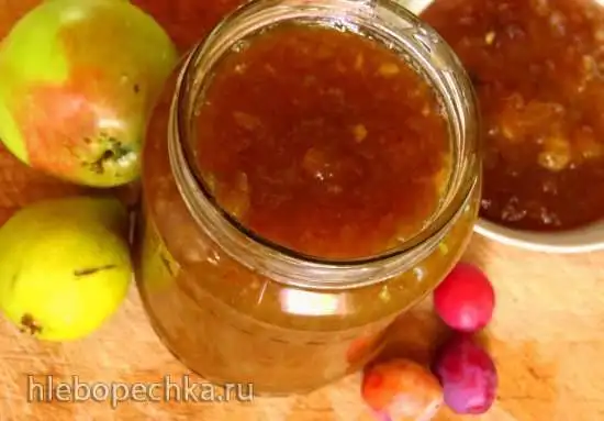 Ароматный джем из груш и слив