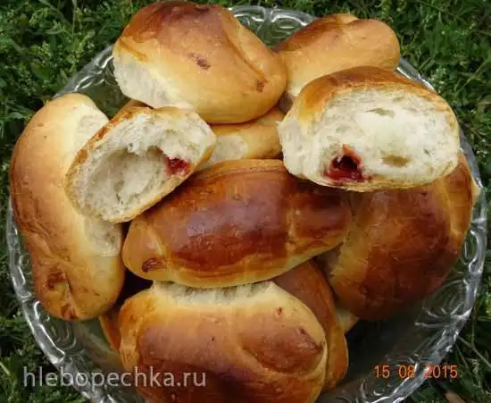 Рогалики с повидлом