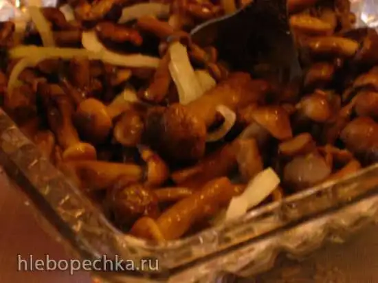 Опята маринованные