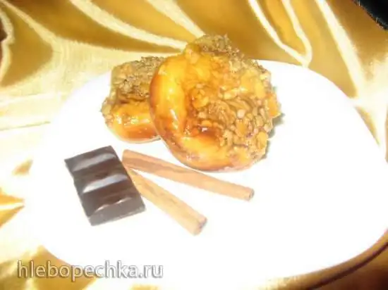 Булочки медовые с арахисом и семечками