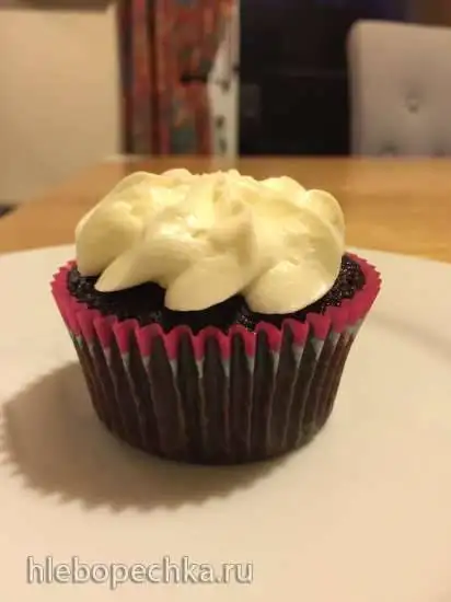 Шоколадные капкейки на гиннесе (по рецепту Найджелы Лоусон Chocolate Guinness Cake)