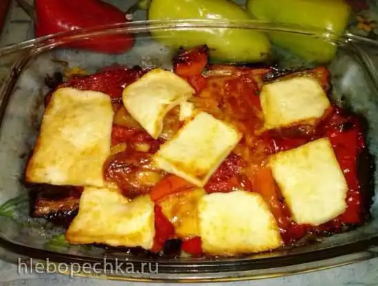 Красное + Белое (сладкий перец, запеченный с адыгейским сыром)