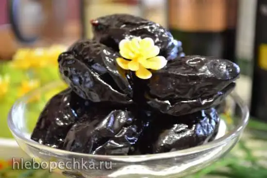 Чернослив десертный «candied fruits (glace fruits)», с ромом, бадьяном, корицей, розовым перцем