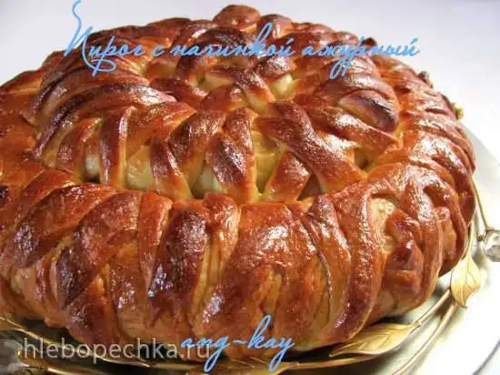 Пирог с начинкой ажурный