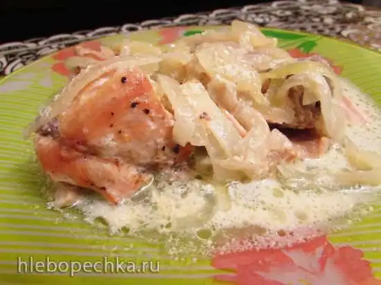 Ароматнейшая курочка в луково-сметанном соусе (мультиварка-скороварка Steba DD1)