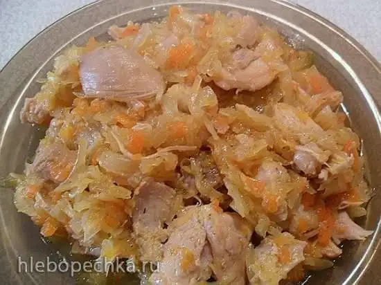 Капуста, тушенная с курицей (мультиварка Panasonic SR-TMH18)