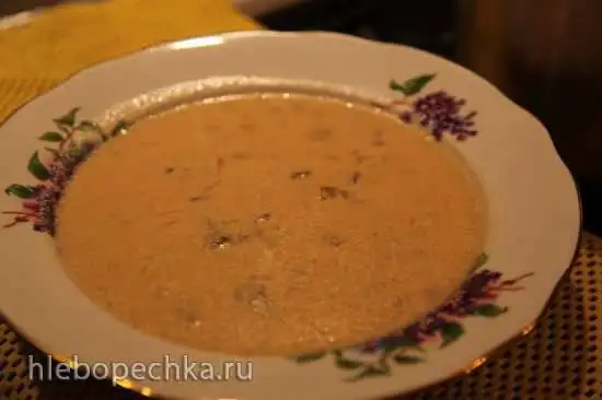 Суп грибной с «лохмотками»