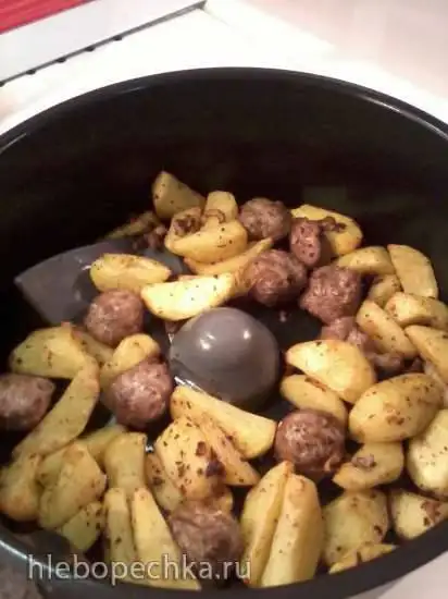 Картошка, печёная в сковороде, целая, в мундире