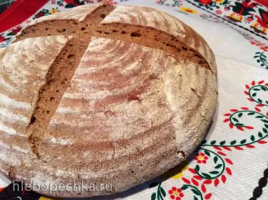 Хлеб пшенично-ржаной с чёрной патокой на закваске