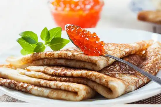 Блины по-ленинградски с икрой