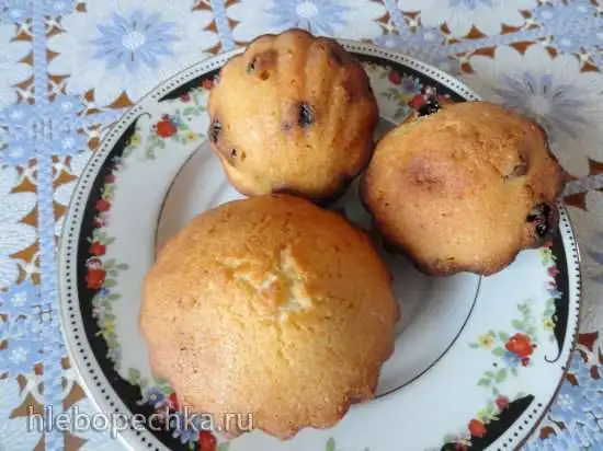 Кексы с изюмом (на желтках)