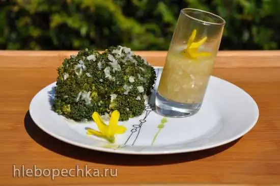 Брокколи с лимонно-медовым соусом