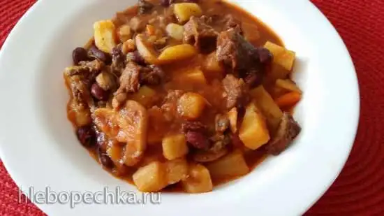 Суп гуляш с фасолью и грибами (Multicuisine DeLonghi)