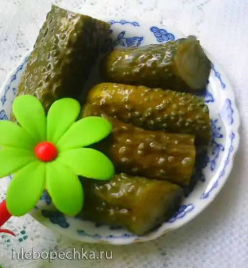 Огурцы малосольные суточные (без уксуса, наинатуральнейшие) - и с возможностью их закатки на зиму!