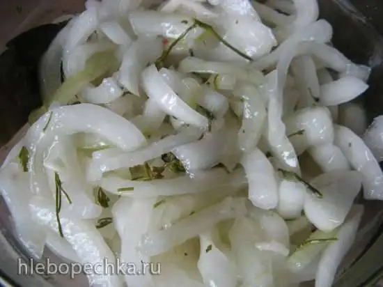 Лук маринованный (к мясу, рыбе или на бутерброд)