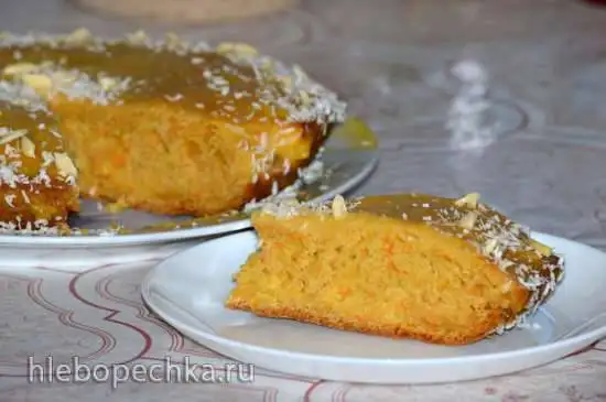 Постный морковный торт