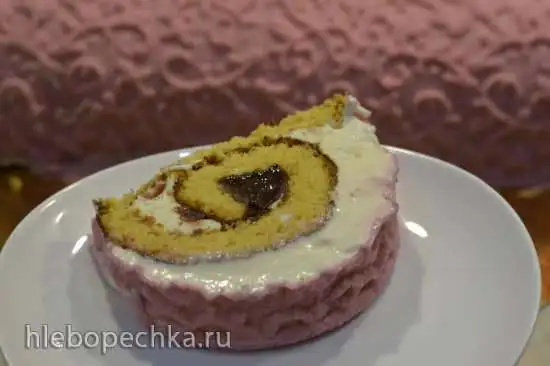 Европейский медовый рулет с черносливом в шоколаде