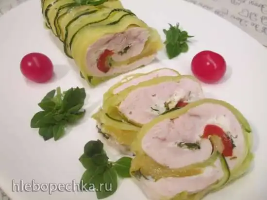 Террин-рулет из куриной грудки с овощами