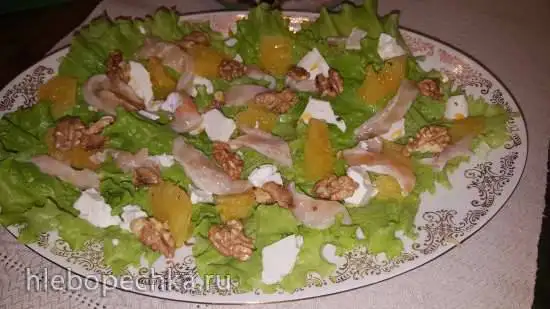 Салат из брынзы с лососем