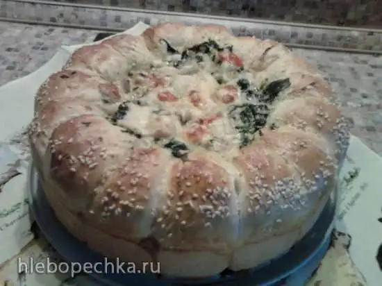 Пирог разборный с курицей и шпинатом