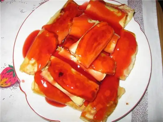 Блинчики с клубникой