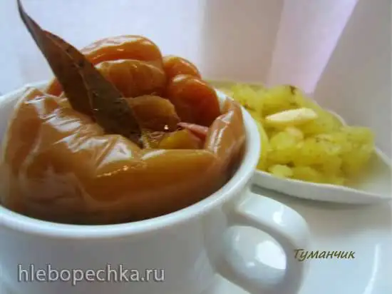 Перец болгарский, фаршированный сливами