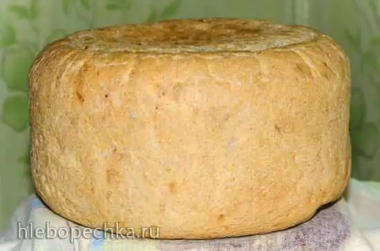 Хлеб луковый с паприкой и хлопьями 4 злака»