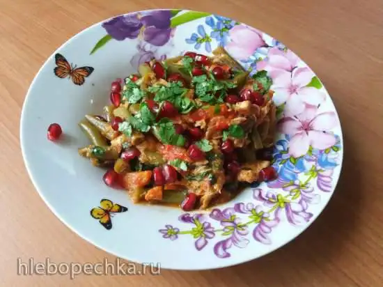 Зеленое лобио с курицей