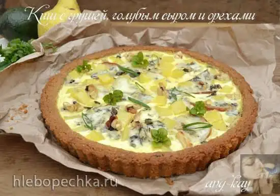 Киш с грушей, голубым сыром и орехами