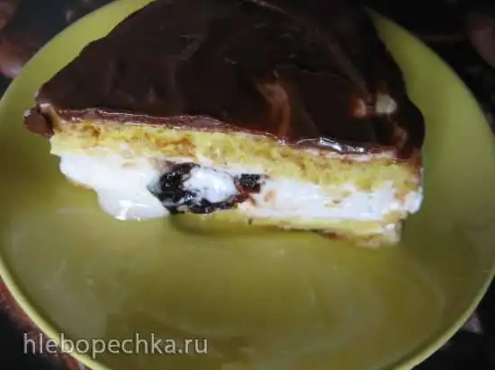 Торт «Домашний» с зефиром и сметанным кремом