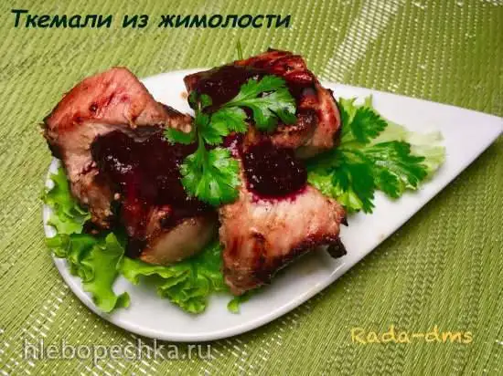 Ткемали из жимолости