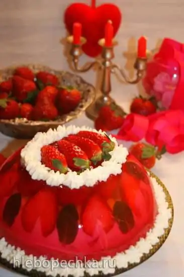 Чизкейк «Клубничный купол»