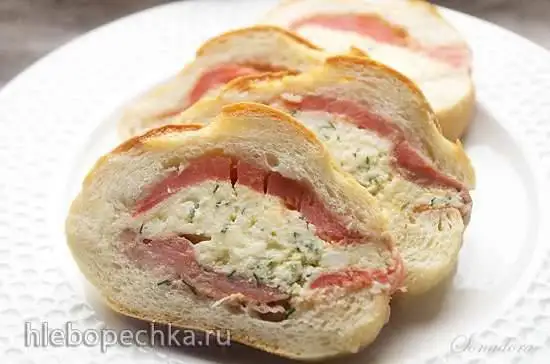 Багет, фаршированный сёмгой и сыром