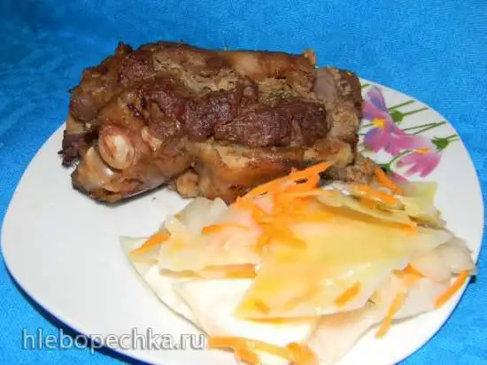 Свиные ножки фаршированные куриной печенью и грибами