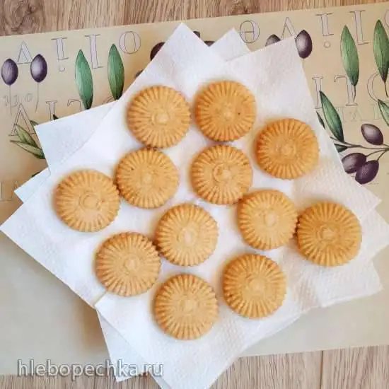 Сырное печенье в мультипекаре Редмонд
