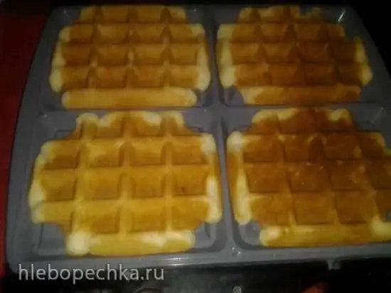 Рассыпчатые песочные толстые вафли
