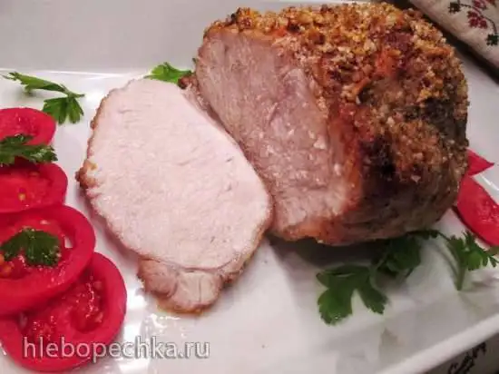 Запеченная свинина с ореховой корочкой