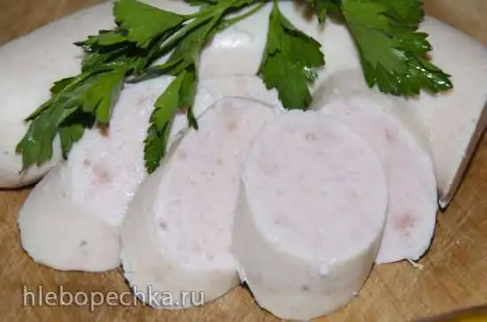 Куриная молочная колбаса