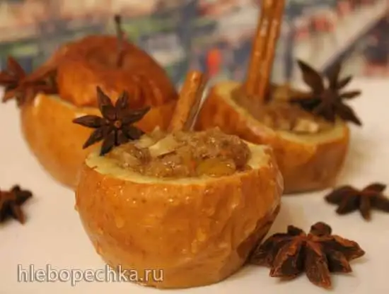 Яблоки запеченные с овсяными хлопьями и кешью