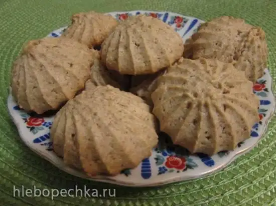 Мягкое печенье с кунжутной мукой