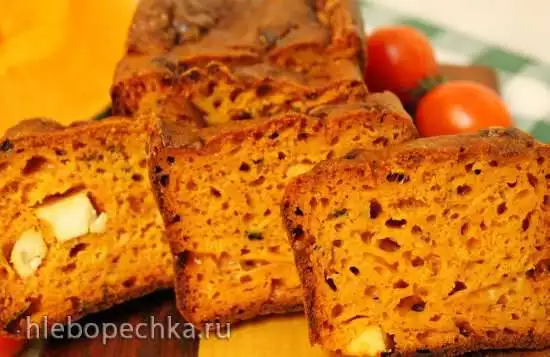 Тыквенный сырный кекс с томатами и базиликом