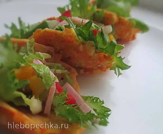 Такос, запеченные из моркови с ветчинным салатом