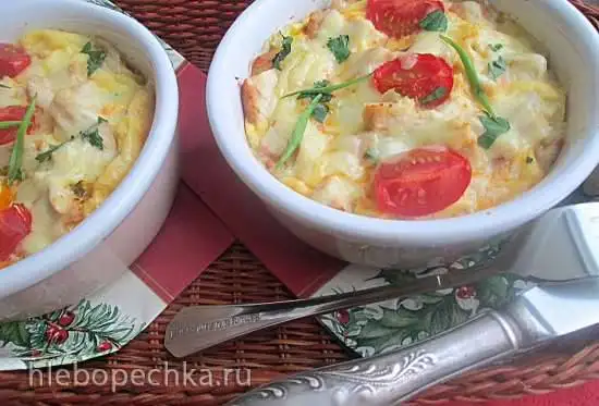 Фриттата с грудкой индейки, брокколи и помидорами