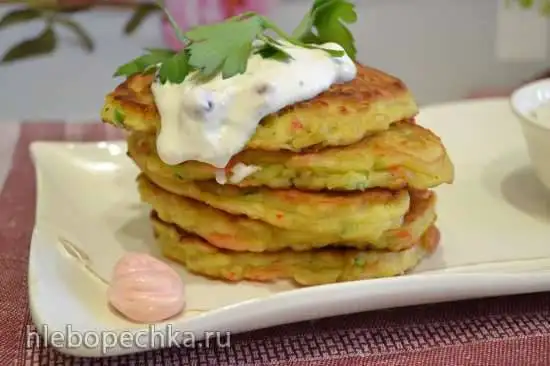 Оладьи зимние с кабачком, яблоками, морковью